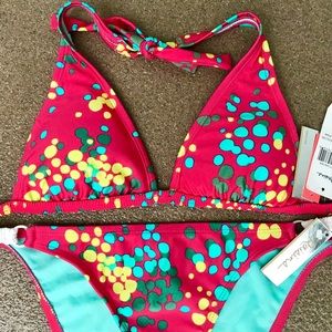Raisins Swim - NWT Raisins Pink 2 Piece Bikini Swimsuit Raisins Swim - NWT Raisins Pink 2 Piece Bikini Swimsuit